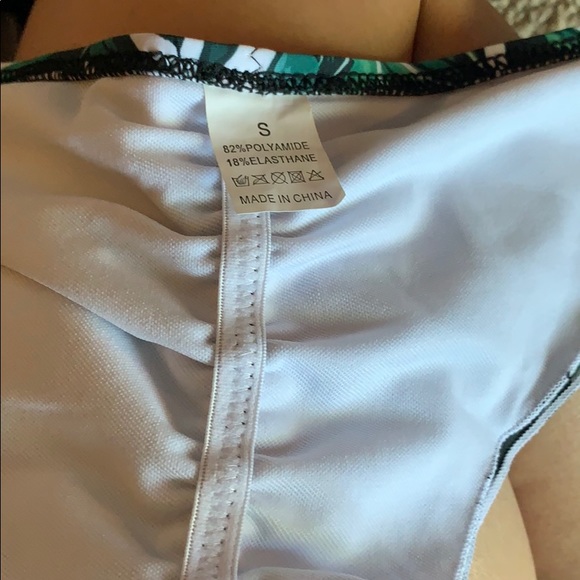 SOLD‼️‼️‼️‼️‼️‼️‼️‼️ - Picture 3 of 5